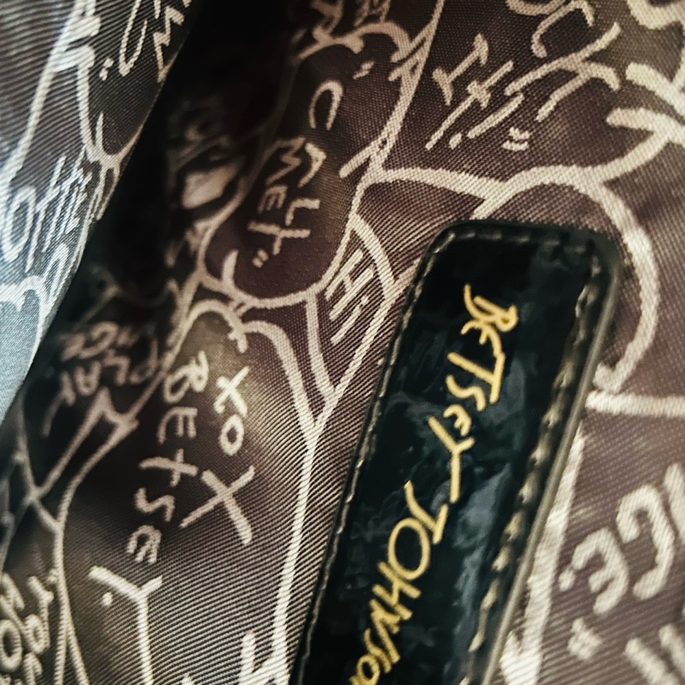 Betsey Johnson Pink Quilted Women's Bag - Picture 6 of 7